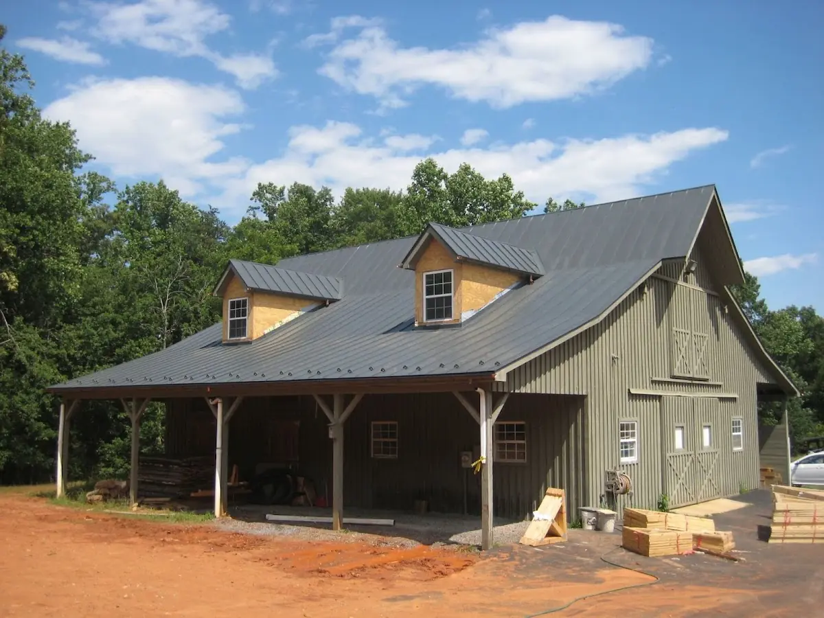 Expert Emergency Roof Leak Repair workmanship in Tall PInes